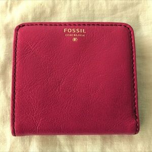 Fossil Leather Small RFID Bifold Wallet